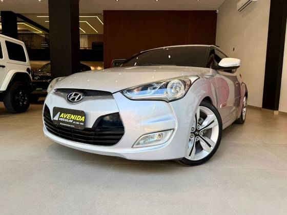 HYUNDAI VELOSTER 1.6 16V GASOLINA 3P AUTOMÁTICO HYUNDAI VELOSTER 1.6 16V GASOLINA 3P AUTOMÁTICO